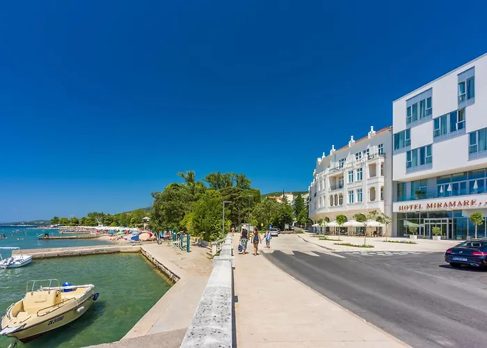 Laura 3* Crikvenica